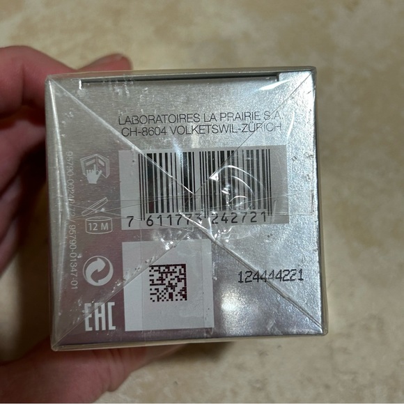 NIB $180~LA PRAIRIE~Essence of Skin Caviar Eye Complex Firming Eye Gel~15ml/.5oz - Picture 7 of 8